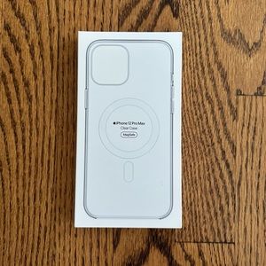 NWT Authentic Apple iPhone 12 Pro Max Clear Case with MagSafe